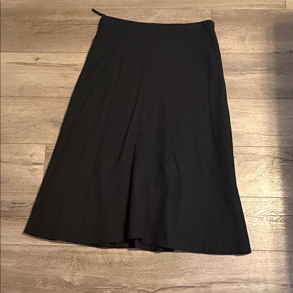 GAP Classic Black A-Line Skirt